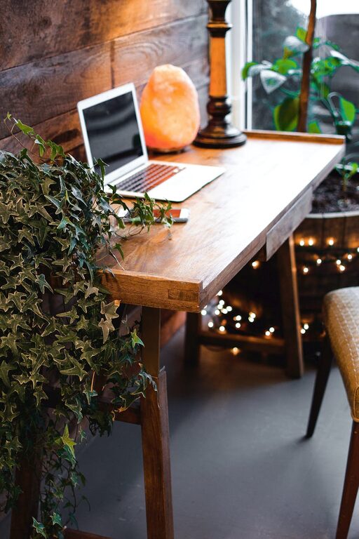 How to Create a Comfortable and Productive Home Office Space